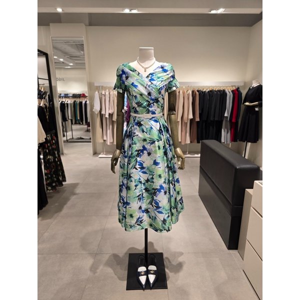 [파주점] 프린트 브이넥 셔링 원피스 JS5B0OP331