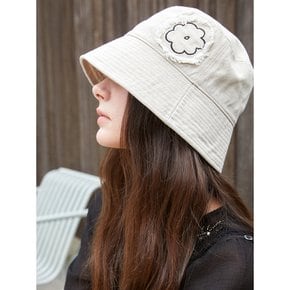 FLOWER PATCH COTTON BEIGE BUCKET HAT