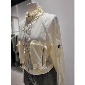 [여주점] 배색 스티치 빅포켓 크롬 점퍼 EQ3WZ760