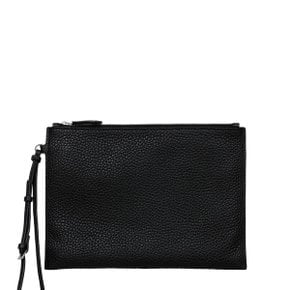 [부산점] 25FW 블랙 리스틀릿 스트랩 파우치 클러치 W1821L624 BAS