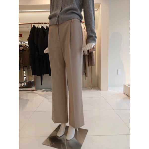 [여주점] 씨씨콜렉트 원턱와이드팬츠 E261msa104