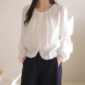 엔드 여리여리 루즈핏 화이트 펀칭 레이스 블라우스 봄 가을 출근룩 하객룩