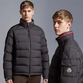 몽클레르 보르네 [Upday 관부가세 배송비 포함] 몽클레어 남성 다운 패딩 자켓 MONCLER BOURNE