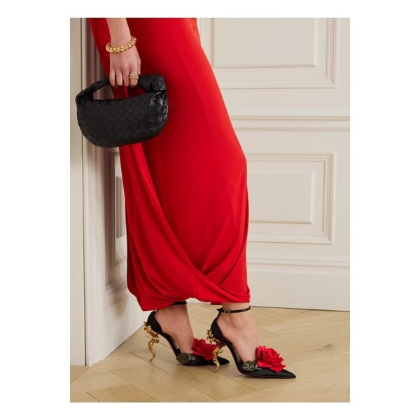 벨라로즈 아플리케 새틴 크레이프 펌프스 100mm 블랙 1647597349317531