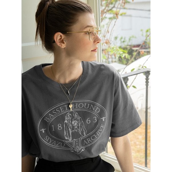 SITP5064 Basset Hound T-shirt_Charcoal