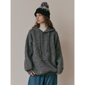 AR_Turtleneck cable knit sweater