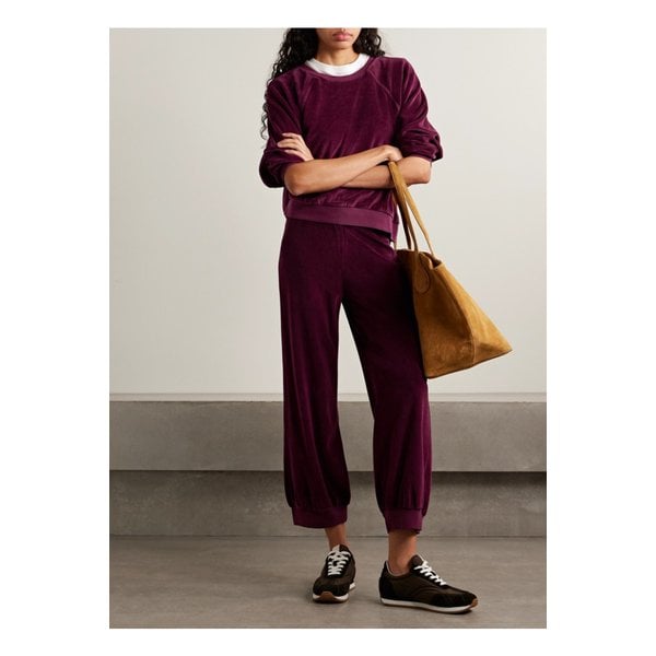 수지 콘디 토스크 크롭 코튼 혼방 벨루어 트랙 팬츠 버건디 46376663162907333