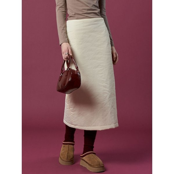 패딩 방한 보온 도톰 누빔 무지 롱스커트 [아이보리]