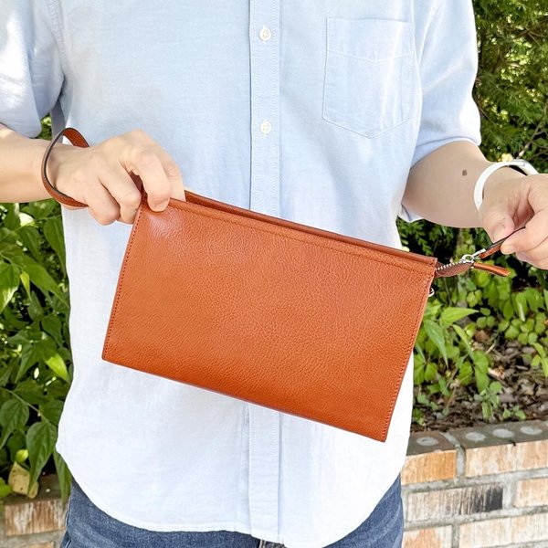 [옷자락] 남자 나들이 사각 탄탄가죽 지퍼 클러치 크로스백