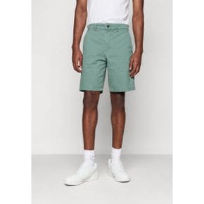 4266778 GAP ESSENTIAL - Shorts laurel wreath green