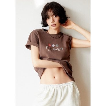 플랙진 여성 플라워 그래픽 반팔 티셔츠_2colors (PWTI2RSL24W)