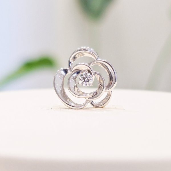 [부산점] 메이로즈 18K 다이아 펜던트 210900191 (체인 제외)