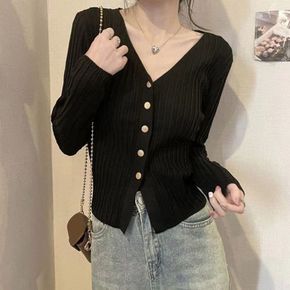 여자옷코디 여성 3컬러 데일리 심플 날씬 여리핏 금장버튼 가디건