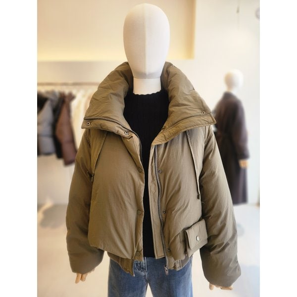 [여주점] [JJ 지고트] 여성 하이넥 후드 구스다운 숏 패딩 GNBA2PDJ1