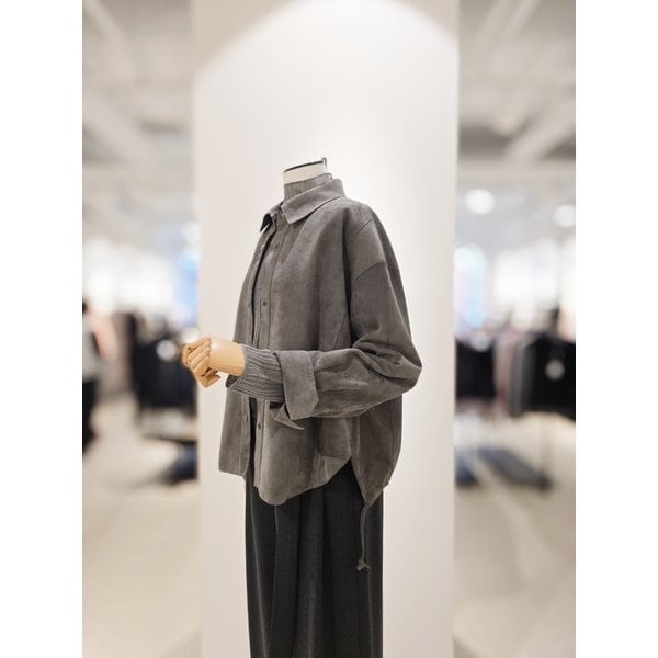 [파주점] [더아이잗컬렉션]염소가죽 셔츠 카라 버튼 자켓 CSRBLT031