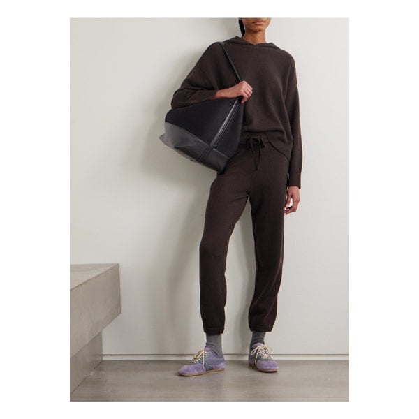 아치4 올리 앤 엘로이즈 캐시미어 후디 트랙 팬츠 세트 다크 브라운 46376663162866759