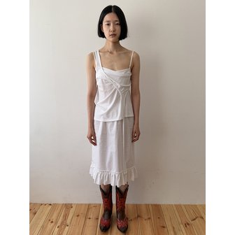 낫띵에브리띵 FRILL DETAIL COTTON MIDI SKIRT IN WHITE