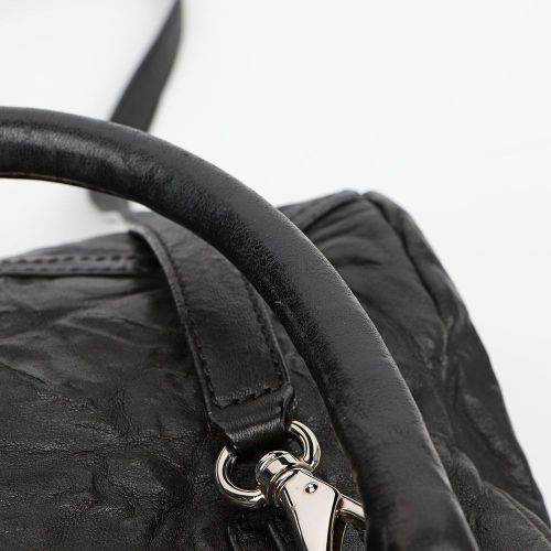https://image-cdn.trenbe.com/resale-product-photo/893918/1793004435606-10f881db-0e0a-4f8f-8825-662512627f7b.JPG