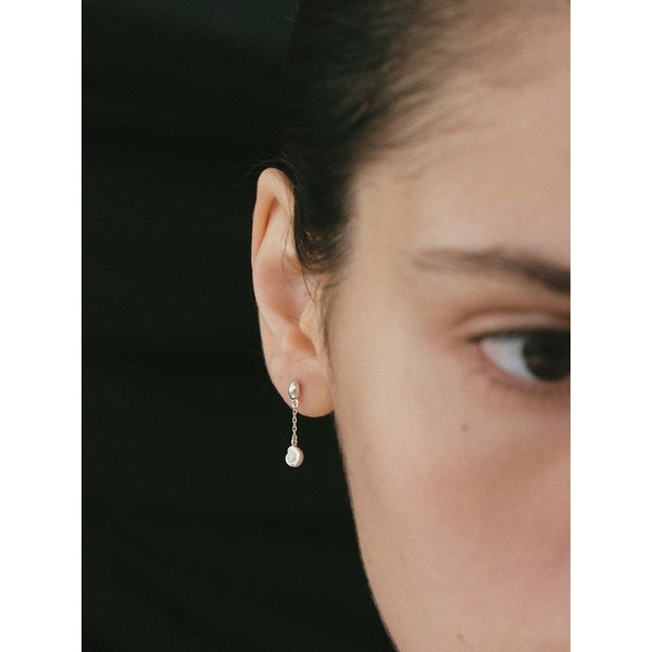 COLLECTION_SCILENT ARC_Ivee earring