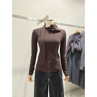 온앤온 [부산점] 머플러 변형 슬림핏 긴팔니트 (NJK5WPB85)