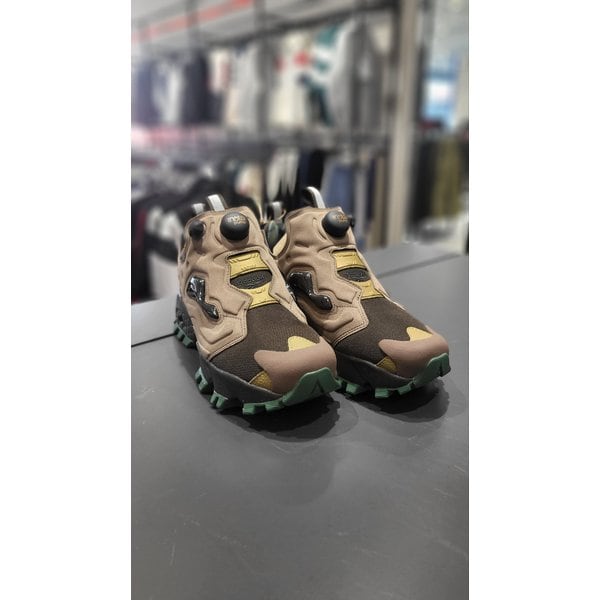 [여주점] RESO4FY4UW2  인스타 펌프 퓨리 94 WINTER 남여공용운동화