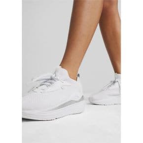 5337825 Puma SOFTRIDE STAKD - Road running shoes white-feather gray- silver