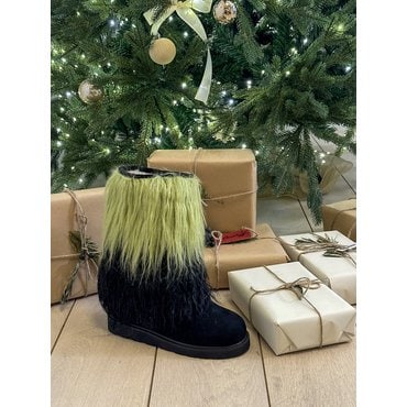 셰르뚜아 서울 Grinch Fur Ugg Boots