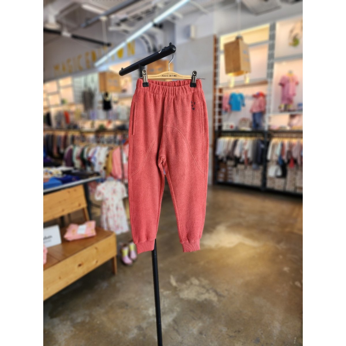 확대된 대표 881c6176debaea3097e2.jpg