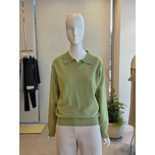 [여주점] [더 아이잗] 여성 베이직 슬릿 칼라 풀오버 니트(IS3M1PO751)