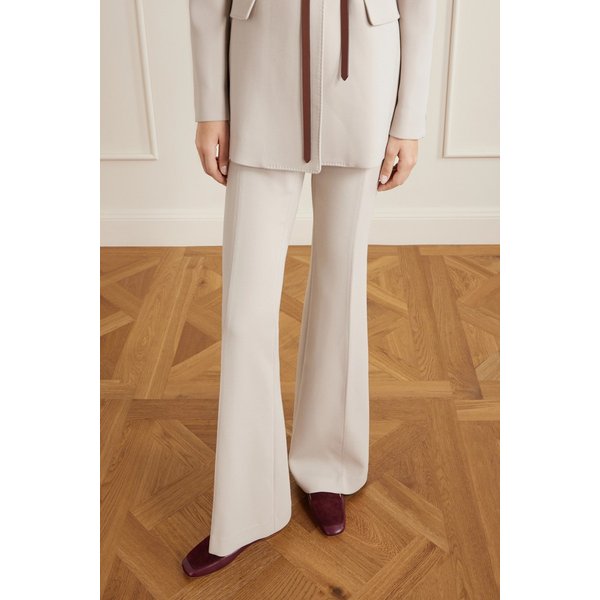 아베다 스웨이드 트림 가죽 로퍼 46376663162949421