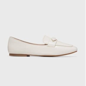 [COLE HAAN York Bow] 아이보리 여성 로퍼 CHSO3F180IV