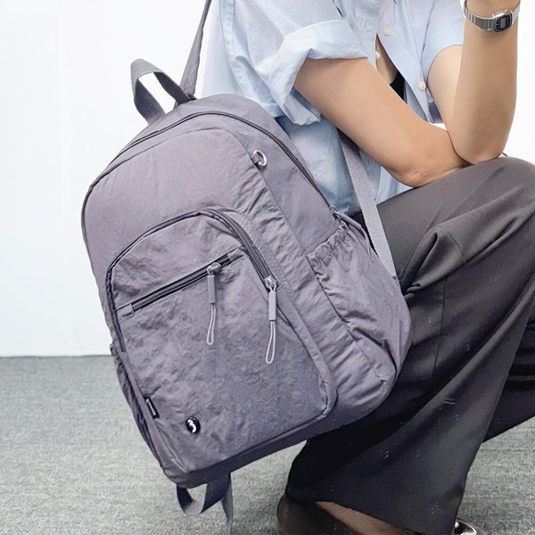 [옷자락] 여자 남자 나일론 경량 지퍼 포켓 가벼운 백팩