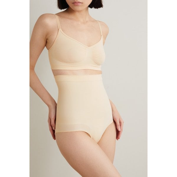 스킴스 심리스 스컬프트 하이웨이스트 브리프 1647597314103167