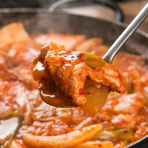 싱싱 국내산 돼지고기 김치찜 800g