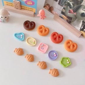 슬리퍼 신발끈 프레첼 붕어빵 장식(4개 1세트)
