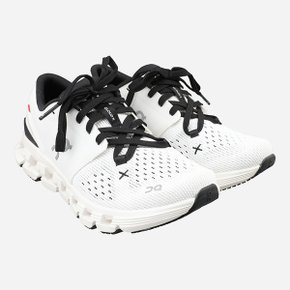 [시흥점] [온러닝]6S 3WE30070791 여성 클라우드 X 4 아이보리 블랙