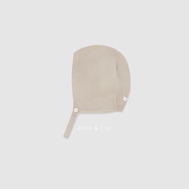 슈슈앤크라 무브 니트모자 ㅡ 베이지