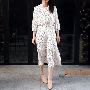 가을 쉬폰 잔꽃무늬 패턴 안감 리본 카라 타이 밴딩 벨트 7부 퍼프 소매 미디 66 77 88