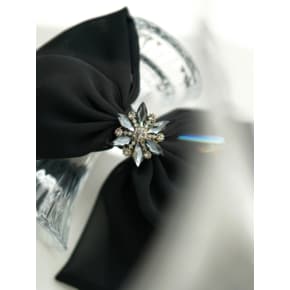 Crystal Chiffon Ribbon Pin