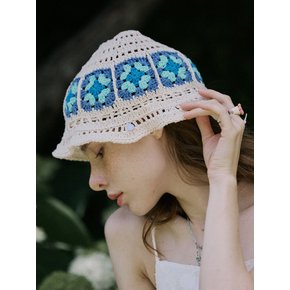 Flower doily crochet hand knitted hat (White)