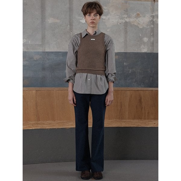 fine wool round sleeveless - black