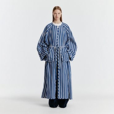 EENK YEDA Round-neck Coat With Detachable Pocket Belt - Navy