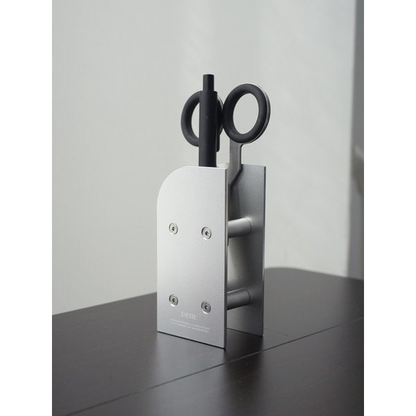 Prime Base Pen holder 2