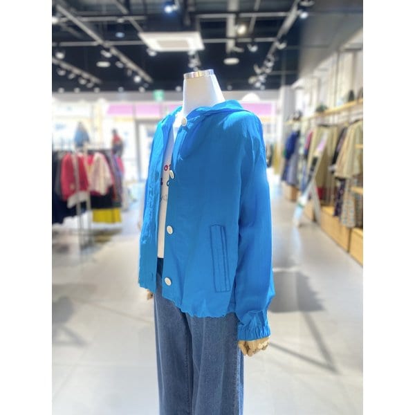 [여주점] 뒷판 레터링 숏 점퍼 (BAJPF2531)