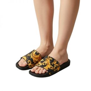 베르사체 26 Printed Rubber Shelly Sliders (80VA3SQ3 ZS365 G89) (프린트 러버 슬라이