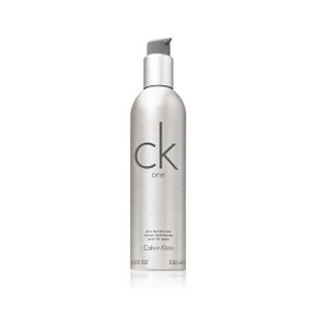 CK ONE 모이스처라이저 250ml / 끈적임 없이 상쾌한 데일리 올인원 스킨로션  / 정품 향수