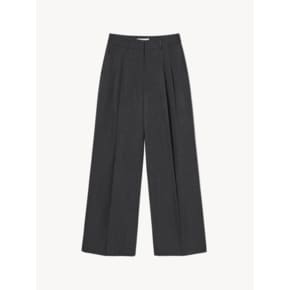 BASIC WIDE TWO TUCK SLACKS_CHARCOAL