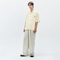 셈블런스 오픈 카라 하프 셔츠 화이트 ZH2SH808WH