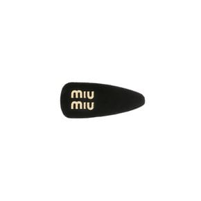 [국내/당일]25SS 5IF092 068 F0002 미우미우 벨벳 블랙 헤어 클립