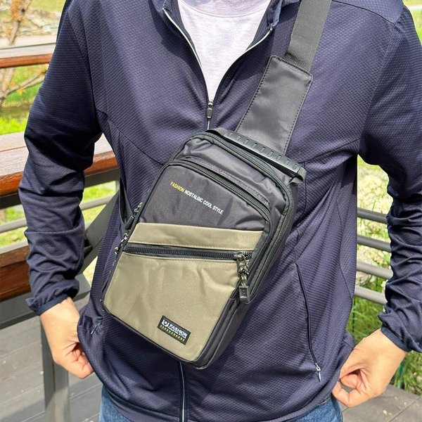 [옷자락] 남성 스트릿패션 지퍼 포켓 사각 슬링 크로스백